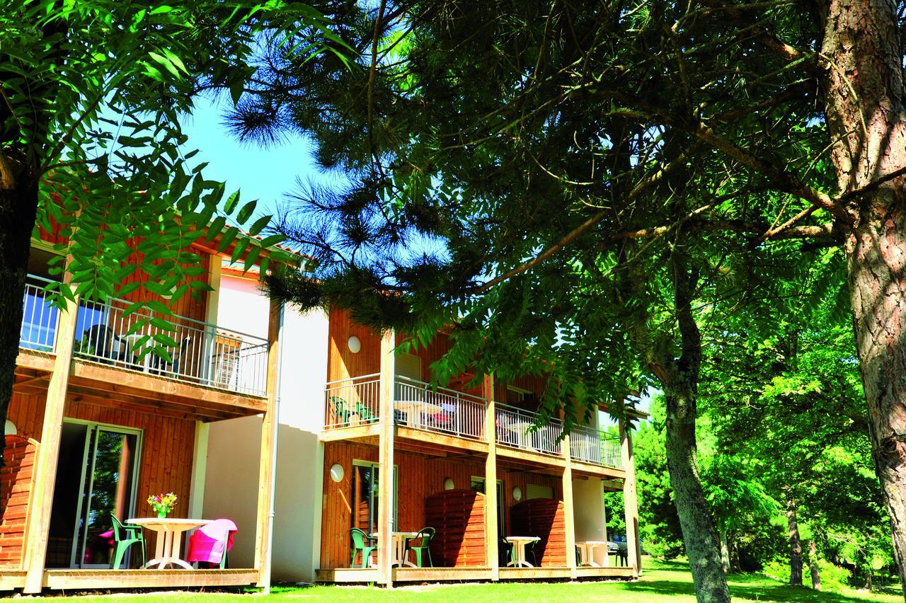 Vtf Le Domaine Du Peyrichoux Hotel Singleyrac Exterior photo