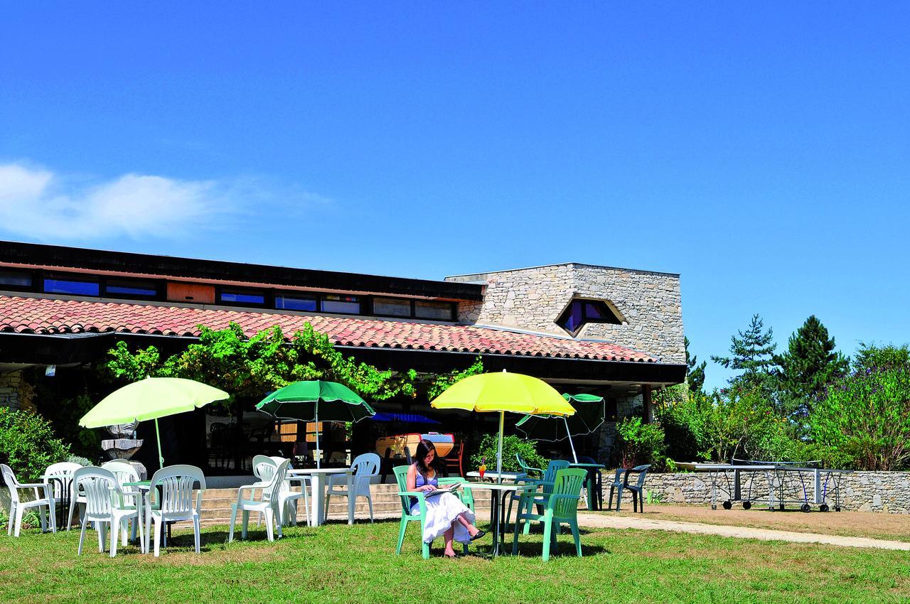 Vtf Le Domaine Du Peyrichoux Hotel Singleyrac Exterior photo